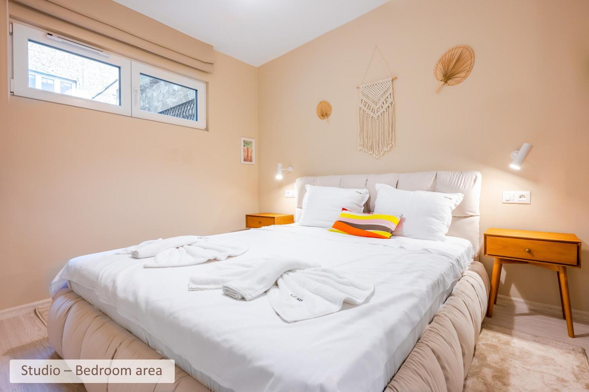Super Central Stylish Suite & Studio With Shared Terrace By Flat Mаnager Sofia Bagian luar foto