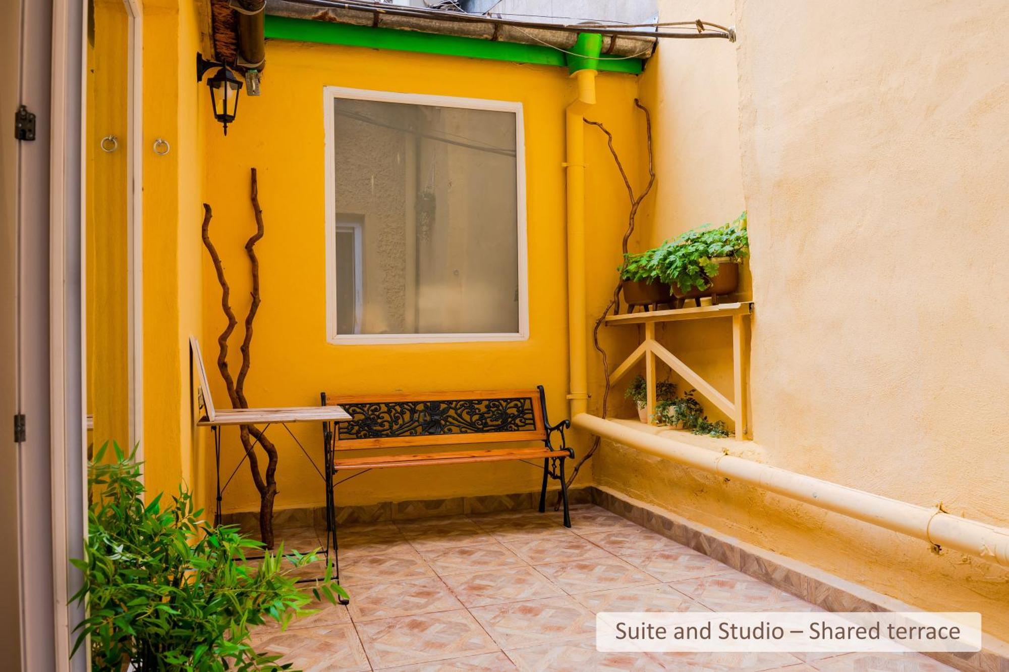 Super Central Stylish Suite & Studio With Shared Terrace By Flat Mаnager Sofia Bagian luar foto